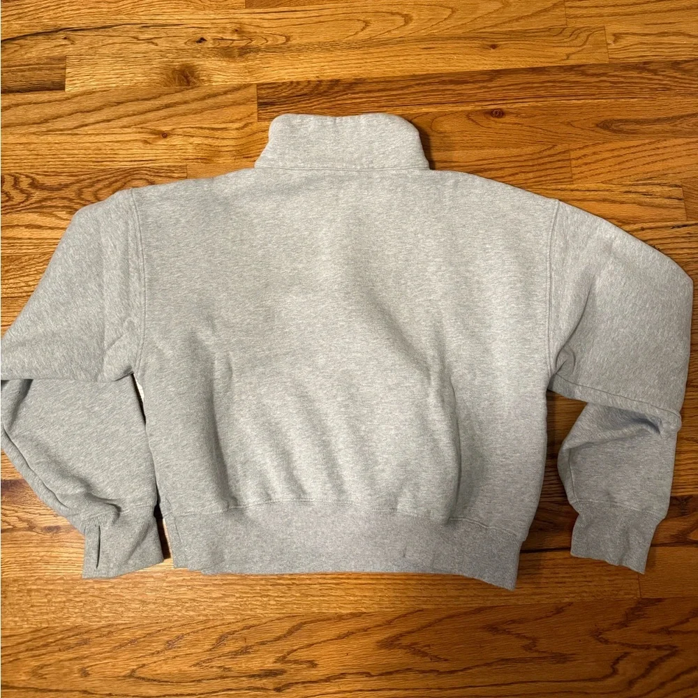 ❌SOLD❌ Aritzia TNA Boyfriend Cropped Quarterzip - heather chrome, sz M - Picture 4 of 5